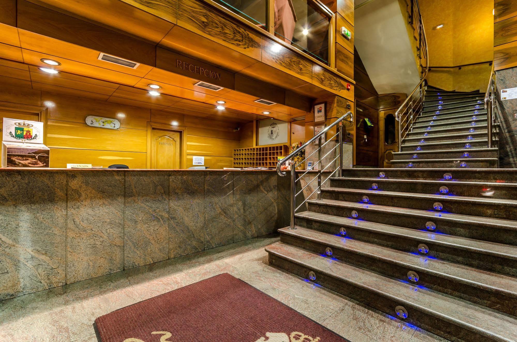 Hotel Princess コマルカ・デ・オウレンセ エクステリア 写真